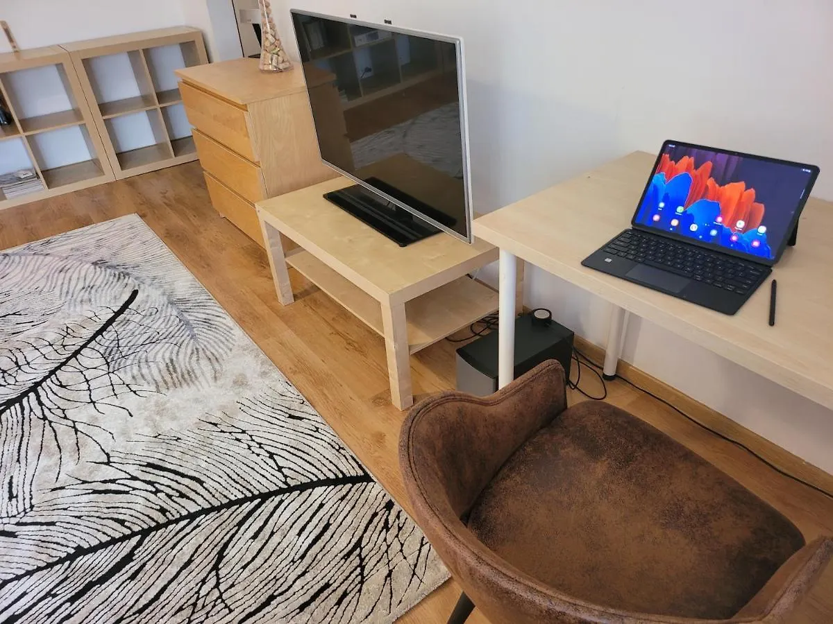 Family Friendly With Kids Room, Quiet And Peaceful Bukarest Lejlighed